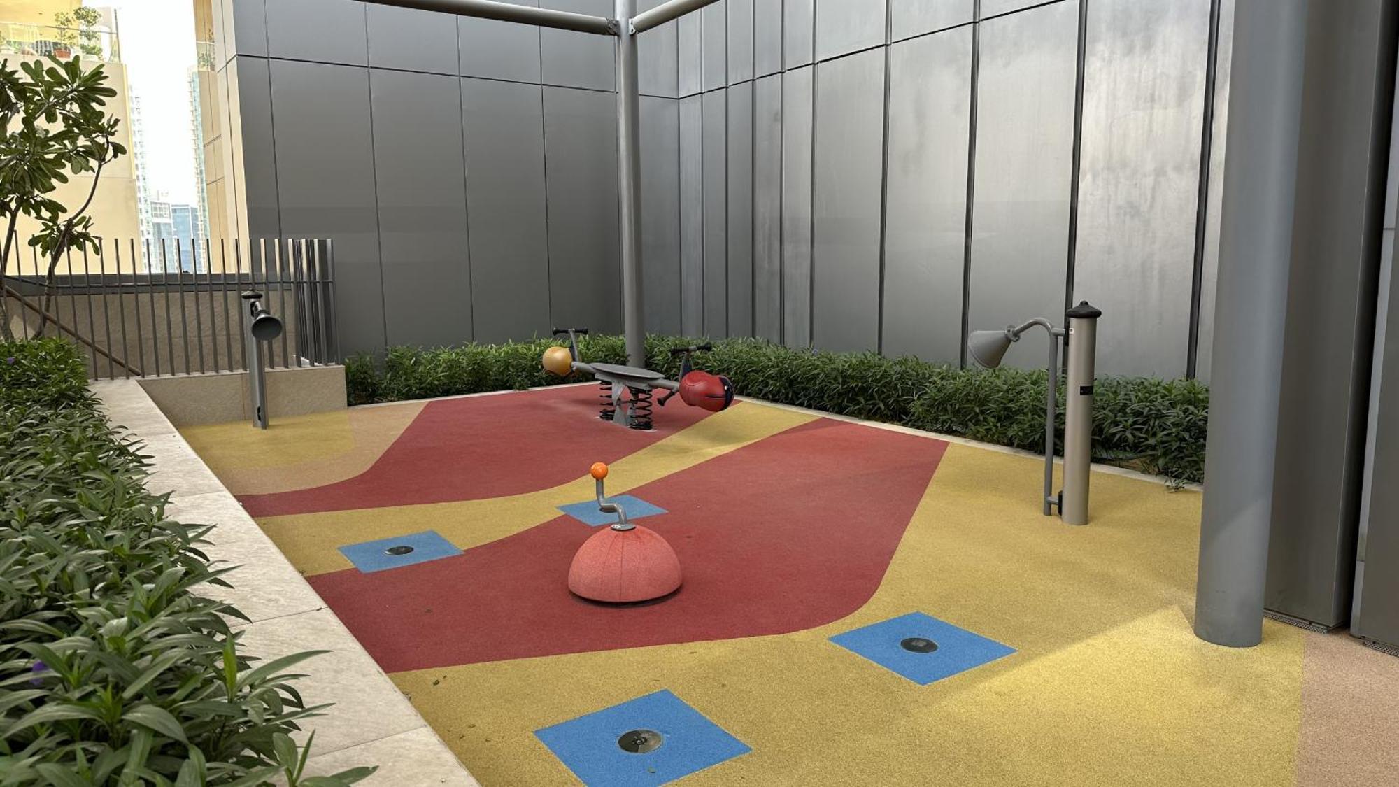 Easygo - Upgraded 2bdr In Blvd Point With Burj Khalifa View Apartment *